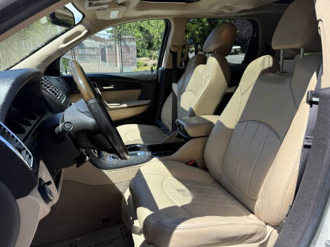 2011 GMC Acadia Denali