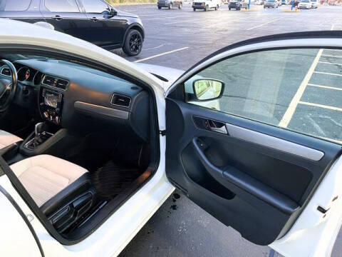 2016 Volkswagen Jetta 1.8T Sport