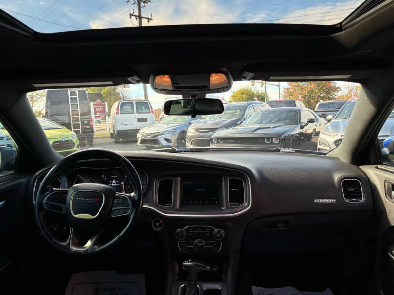 2020 Dodge Charger SXT