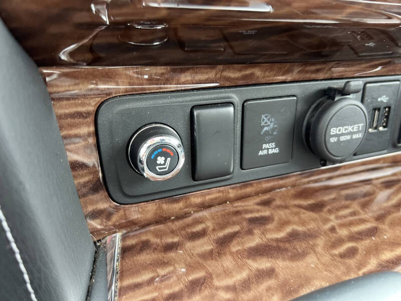 2018 Nissan Armada Platinum