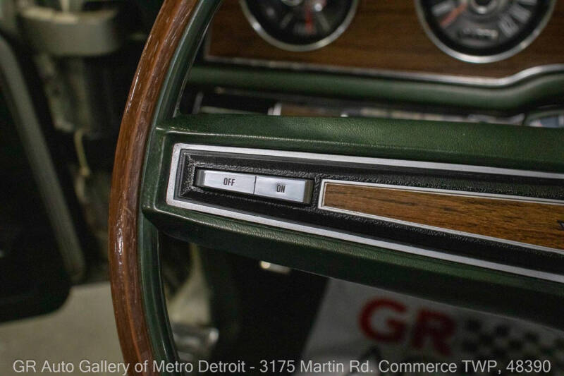 1971 Ford Thunderbird