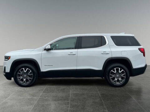 2022 GMC Acadia SLE