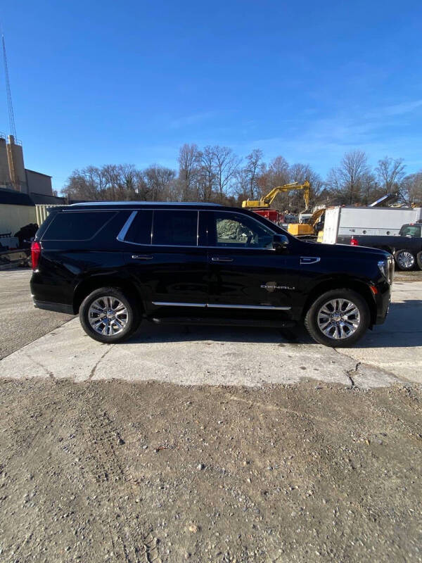 2023 GMC Yukon Denali photo 6