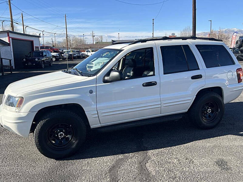 2004 Jeep Grand Cherokee Laredo