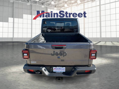 2026 Jeep Gladiator Willys