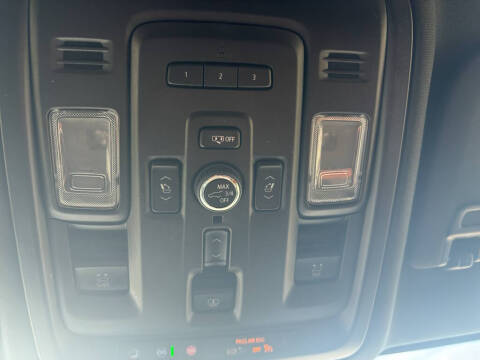 2023 GMC Yukon XL Denali Ultimate