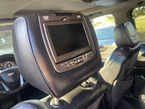 2015 Cadillac Escalade Platinum