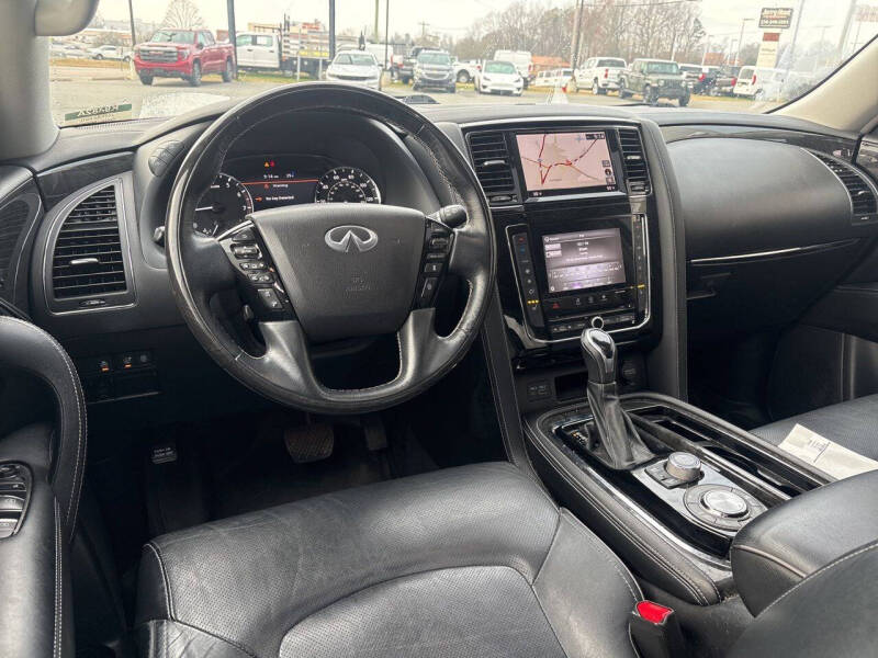 2021 Infiniti QX80 Luxe