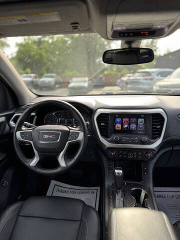 2017 GMC Acadia SLT-1