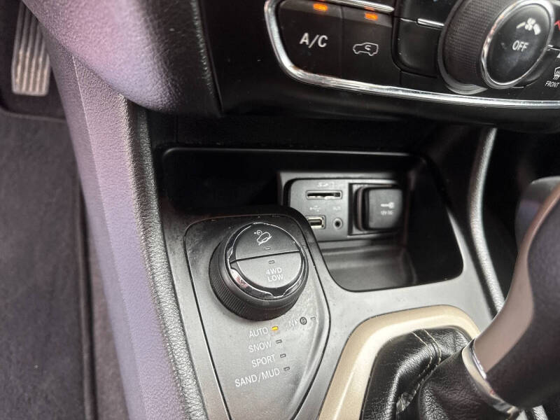 2017 Jeep Cherokee Latitude