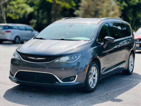 2018 Chrysler Pacifica Touring L Plus
