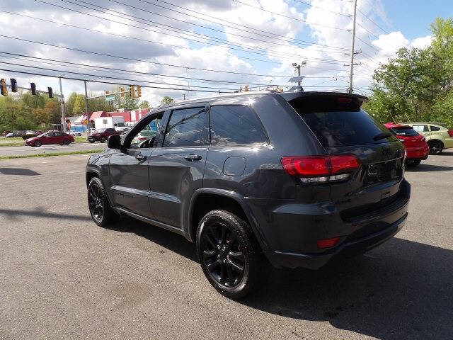 2018 Jeep Grand Cherokee Altitude