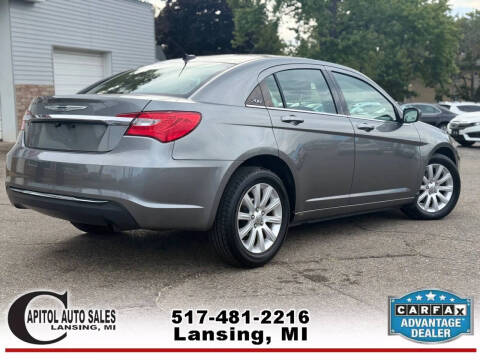 2012 Chrysler 200 Touring