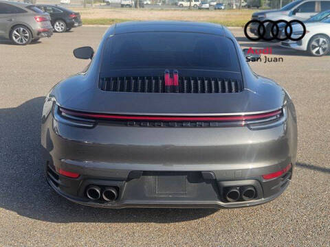 2021 Porsche 911 Carrera