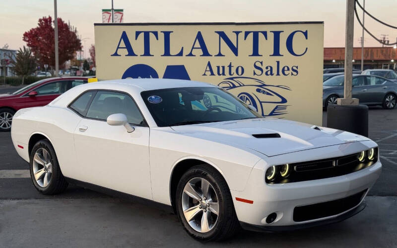 2017 Dodge Challenger SXT