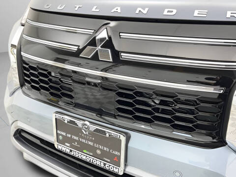 2026 Mitsubishi Outlander SE