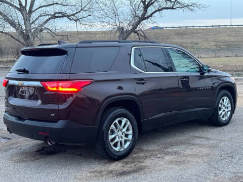 2020 Chevrolet Traverse LT Cloth