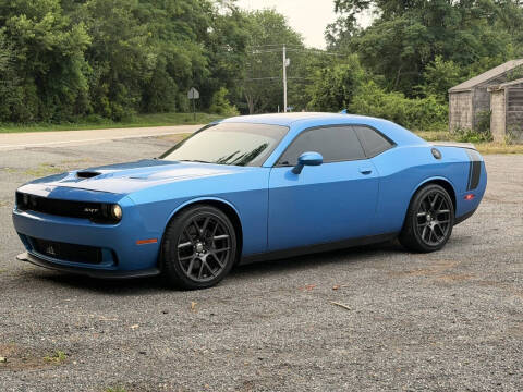 2016 Dodge Challenger 392 HEMI Scat Pack Shaker