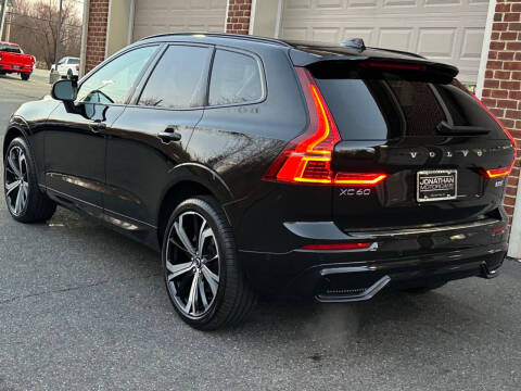 2025 Volvo XC60 B5 Ultra Dark Theme