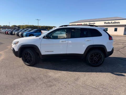 2022 Jeep Cherokee Trailhawk