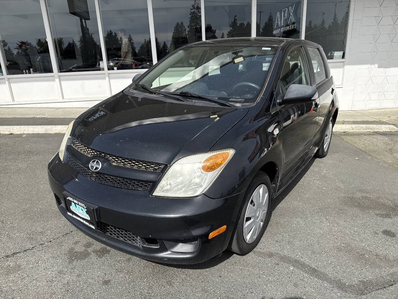 Black 2006 Scion xA Base 4dr Hatchback w/Automatic 1