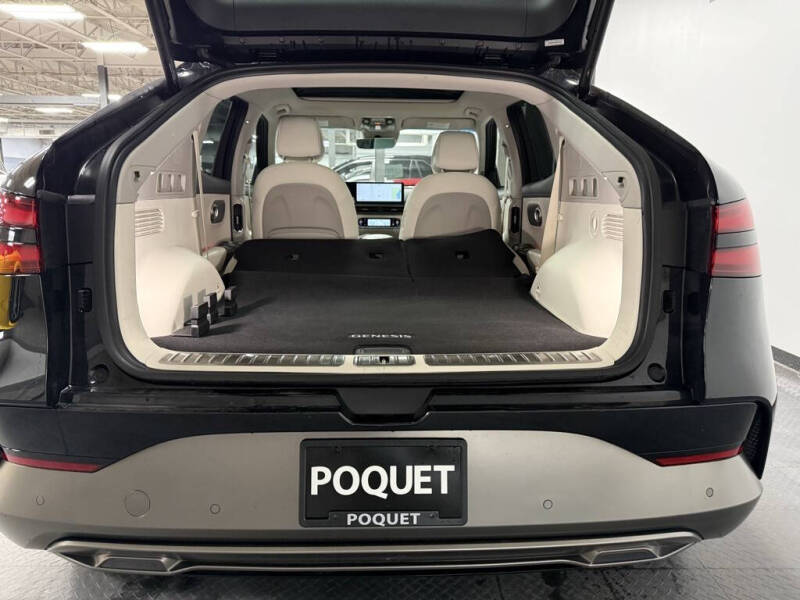 2024 Genesis GV60 Advanced