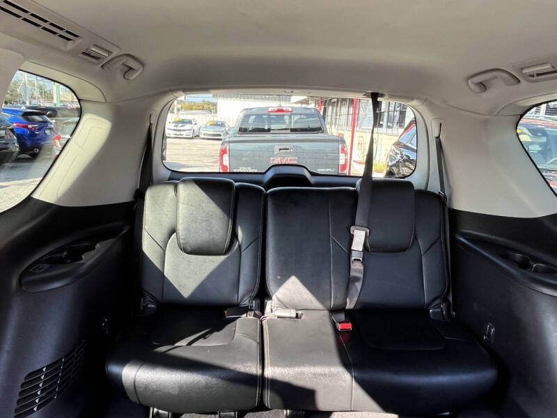 2019 Nissan Armada SV