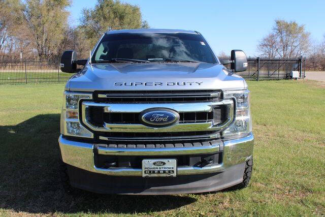 2020 Ford F-250 Super Duty XL photo 4