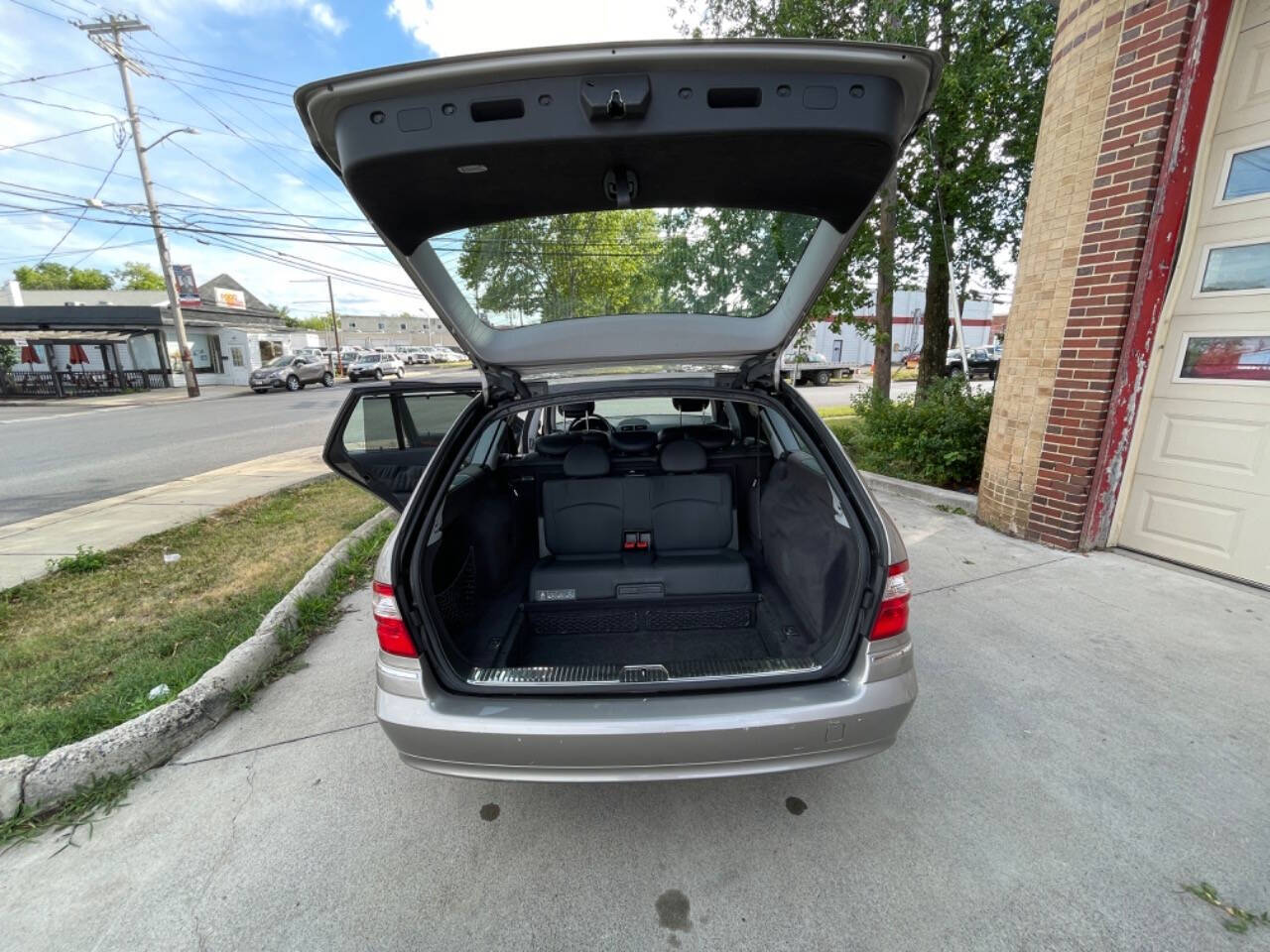 2005 Mercedes-Benz E-Class for sale at American Dream Motors in Winchester, VA