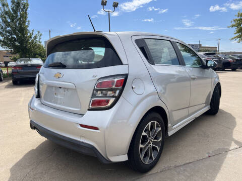 2017 Chevrolet Sonic LT Auto