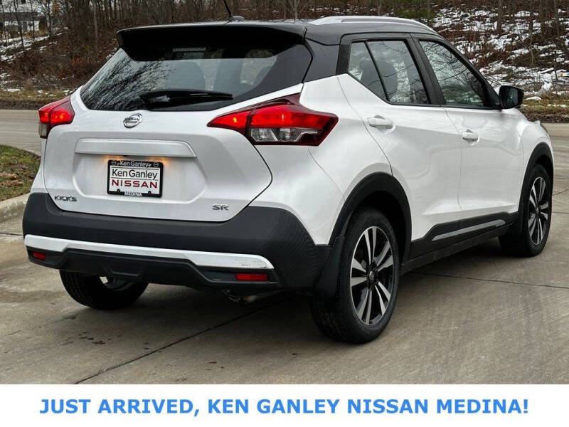 2019 Nissan Kicks SR