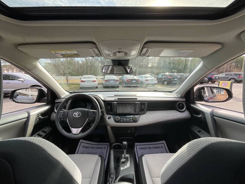 2017 Toyota RAV4 XLE