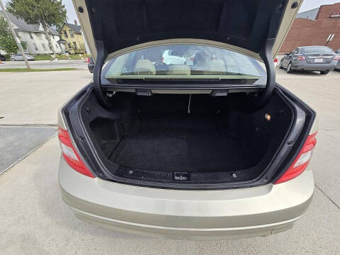 2011 Mercedes-Benz C-Class