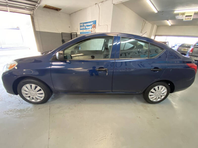 2014 Nissan Versa 1.6 S