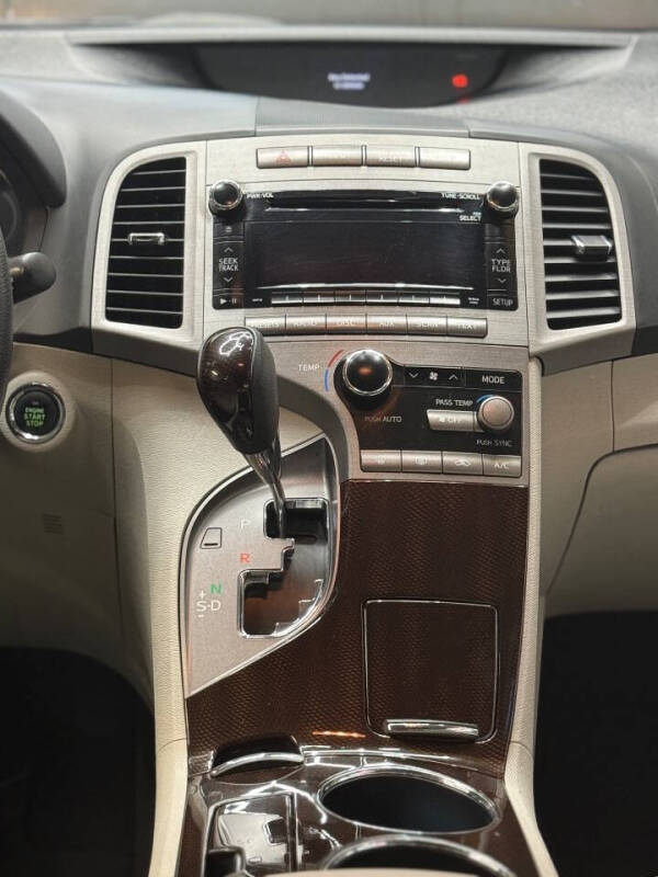 2011 Toyota Venza AWD V6