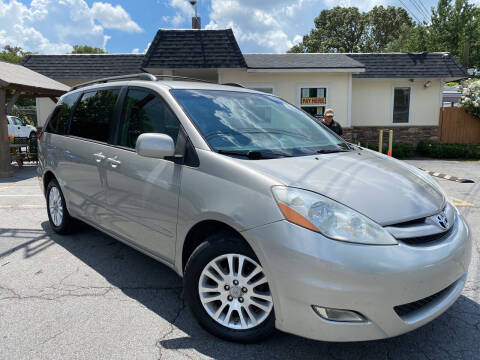 2007 Toyota Sienna for sale at Hola Auto Sales Doraville in Doraville GA