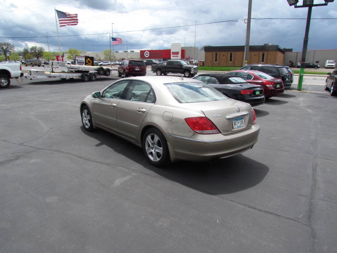 2006 Acura RL for sale at Car Smart Of St. Cloud in Saint Cloud, MN