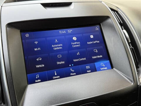 2020 Ford Edge SE