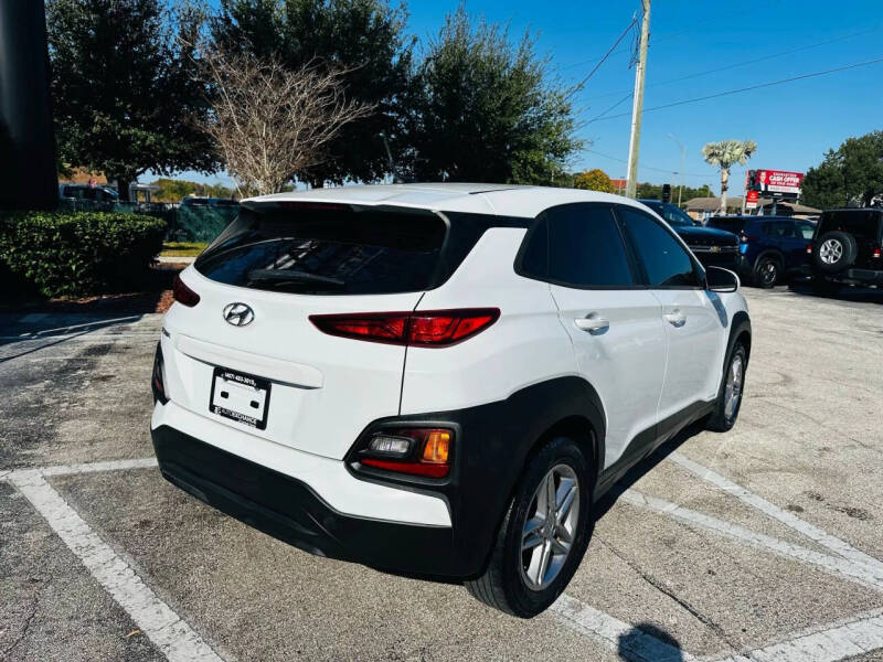 2021 Hyundai Kona SE