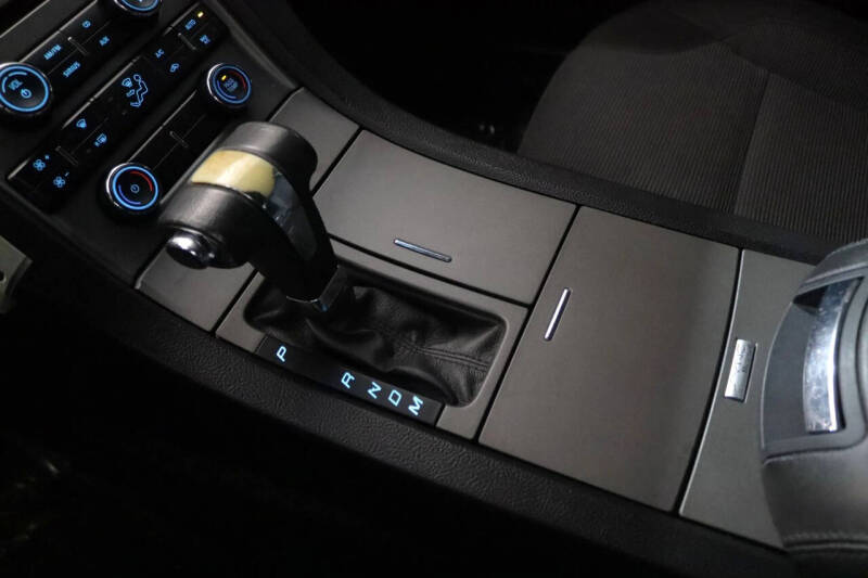 2012 Ford Taurus SEL