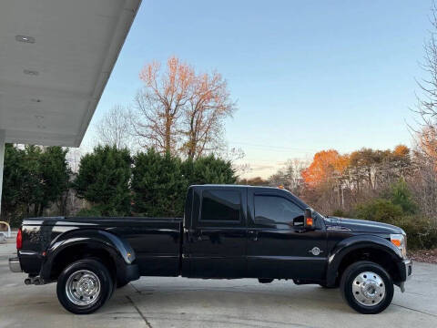 2015 Ford F-450 Super Duty Lariat