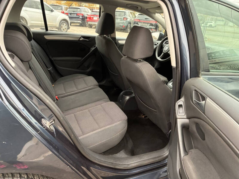 2010 Volkswagen Golf 2.5L PZEV