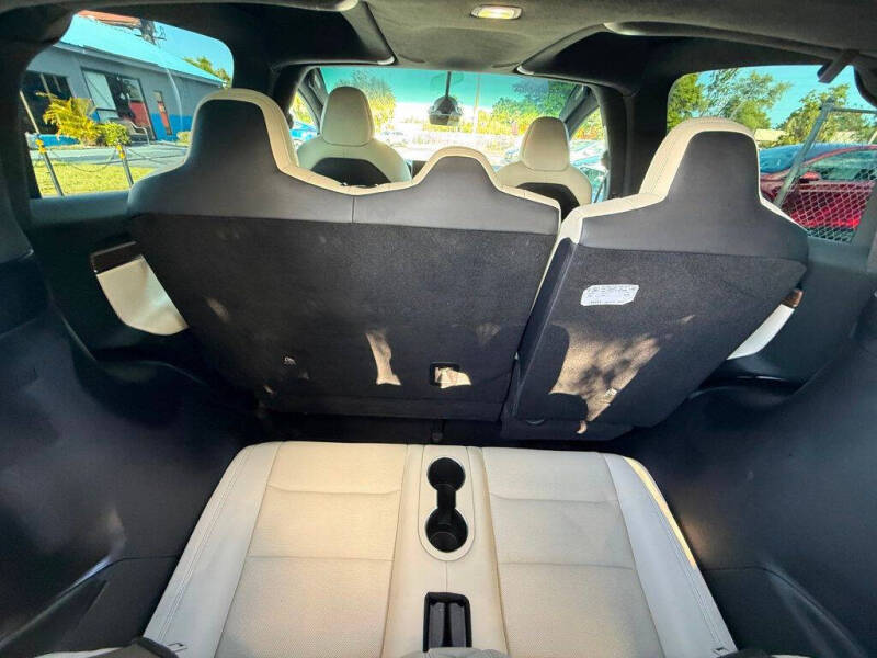 2022 Tesla Model X