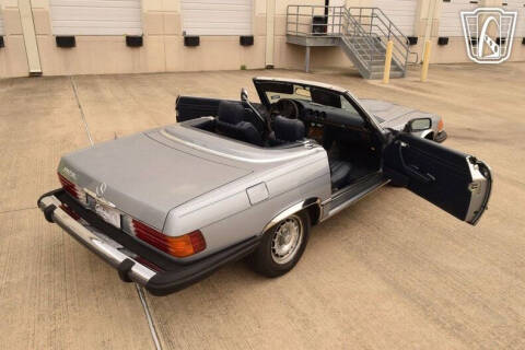 1982 Mercedes-Benz 380-Class 380 SL
