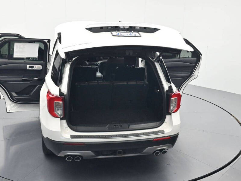 2022 Ford Explorer Platinum