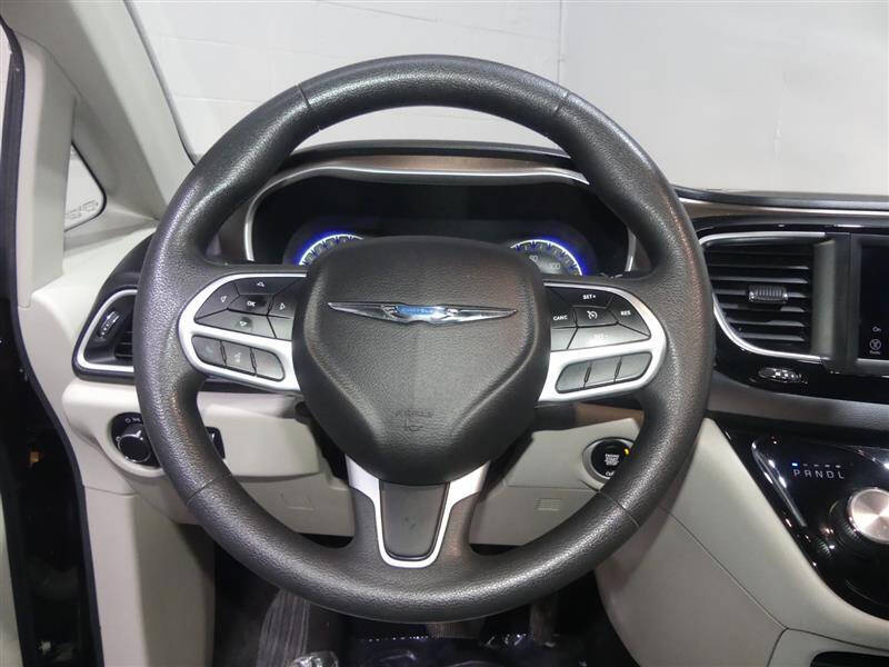 2018 Chrysler Pacifica LX