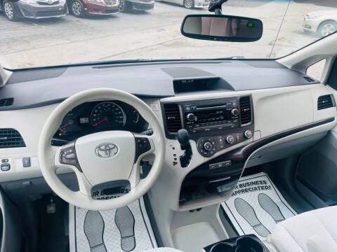 2011 Toyota Sienna