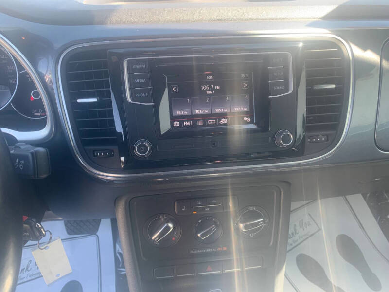 2016 Volkswagen Beetle Convertible