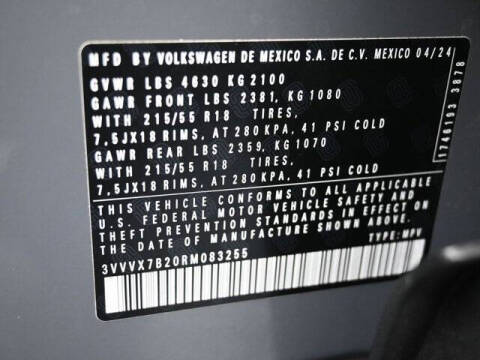 2024 Volkswagen Taos SE 4Motion