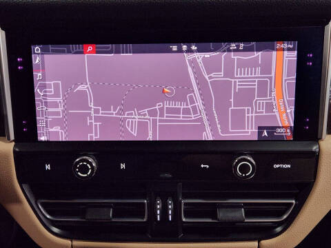 2022 Porsche Macan S